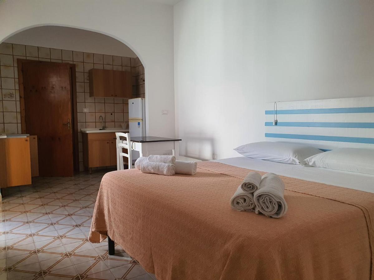 Lu Salentu White House Hotel Marina di Mancaversa Bagian luar foto